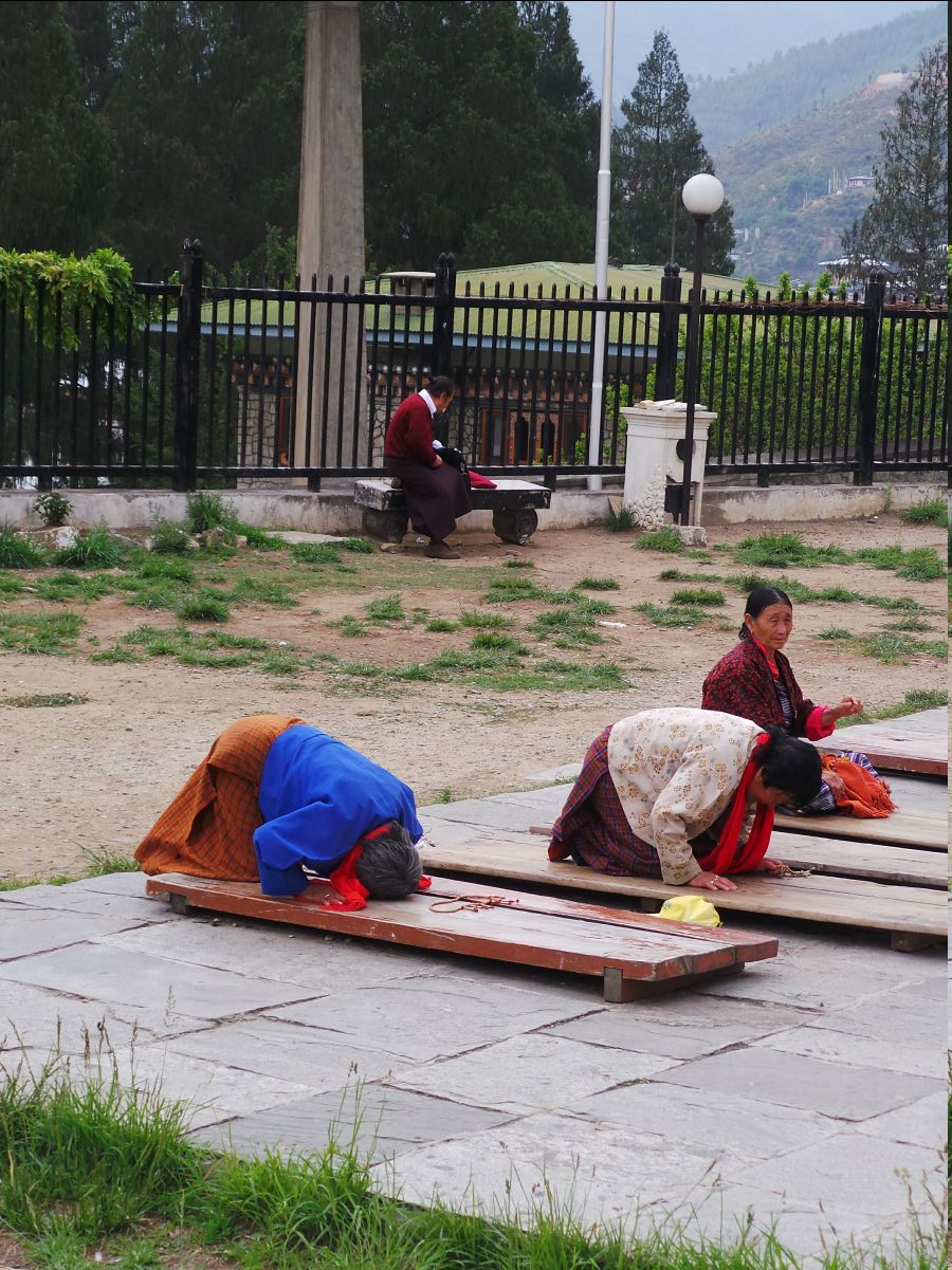 3rd King Memorial Chorten14